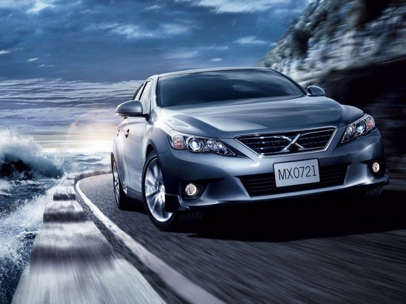 Toyota Mark X technical specifications and fuel economy